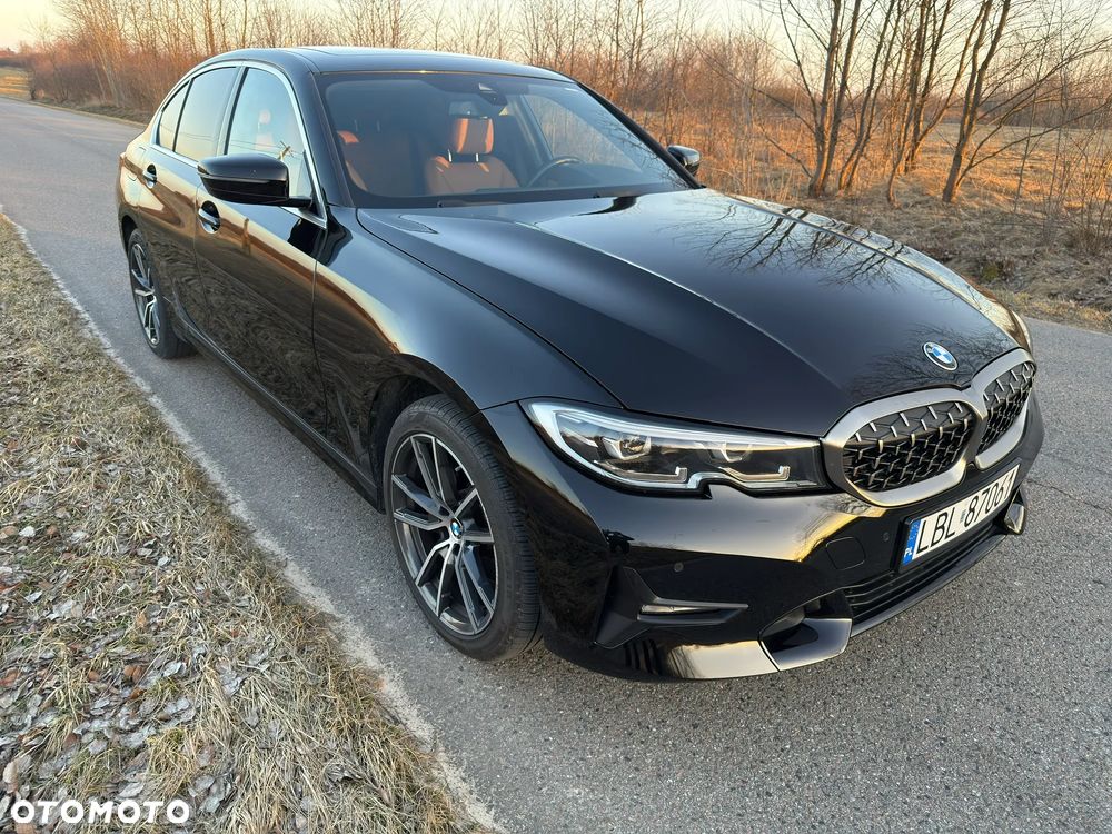 BMW Seria 3 330i xDrive Sport Line - 1