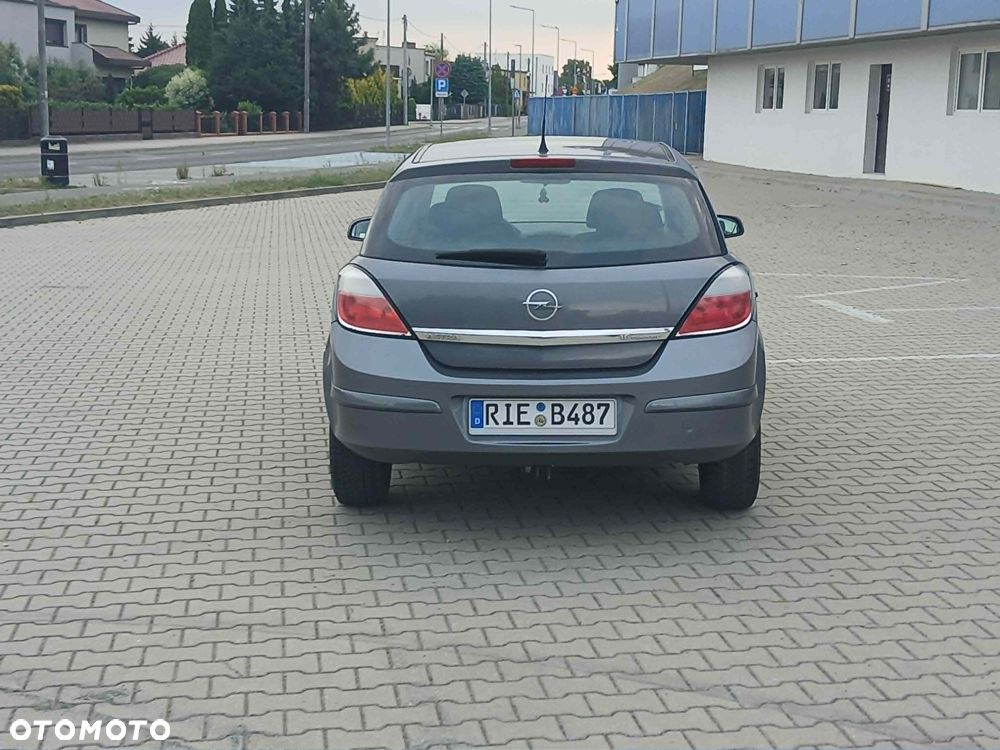 Opel Astra 1.6 - 6