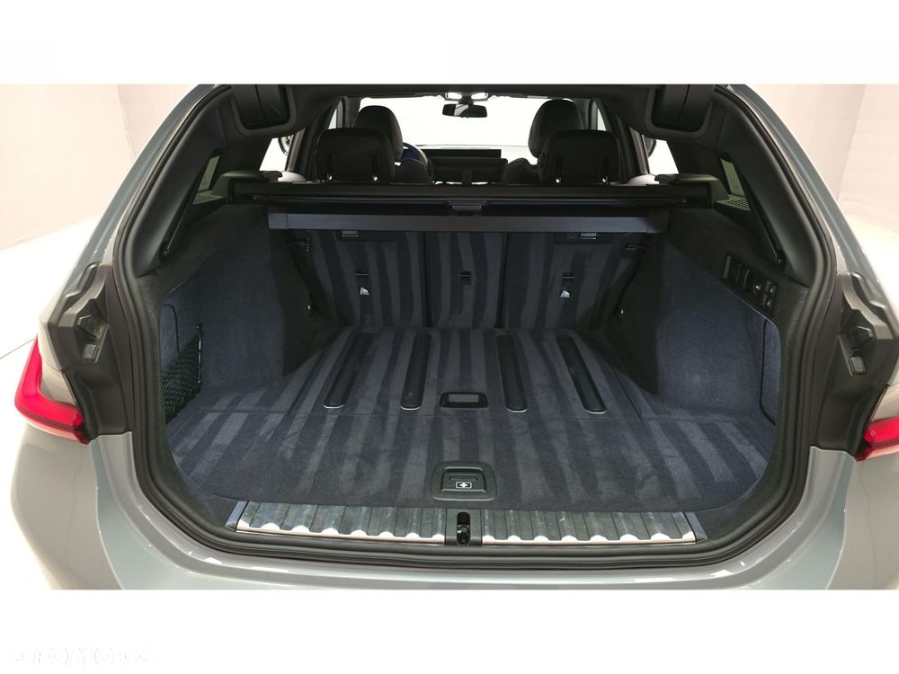 BMW Seria 3 320d xDrive M Sport - 24