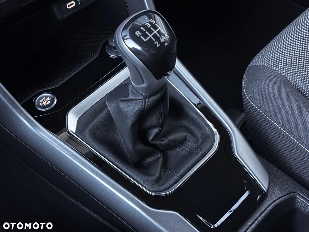 Volkswagen T-Roc 1.0 TSI Life Plus - 20