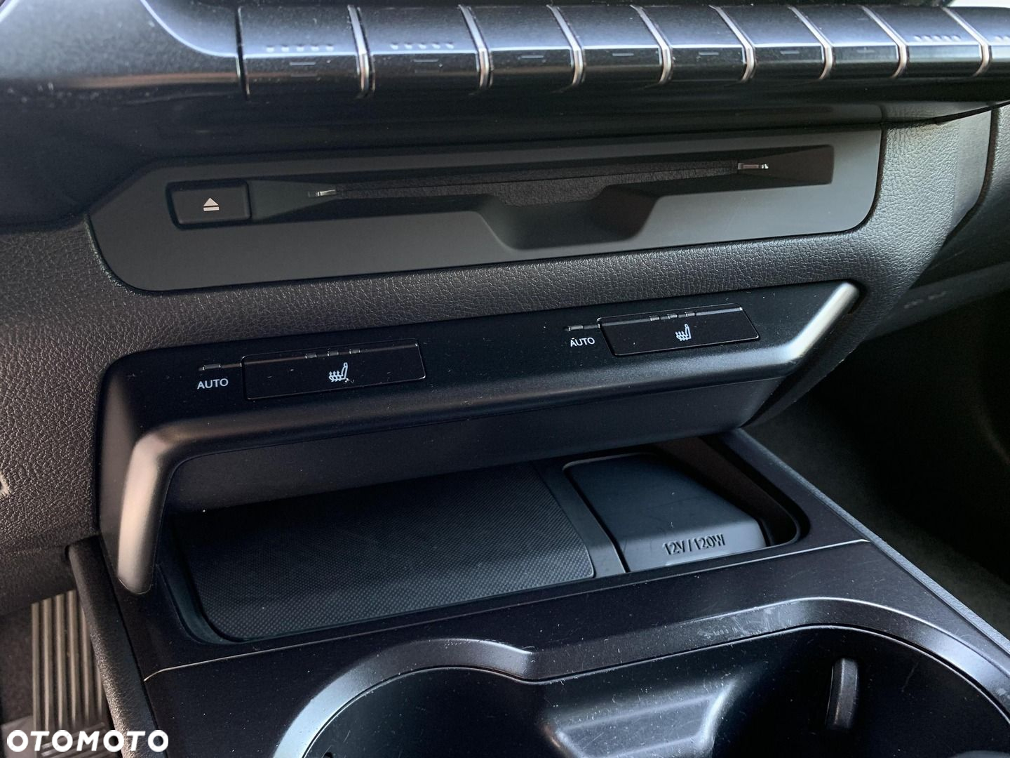Lexus UX 250h GPF F Impression 2WD - 21