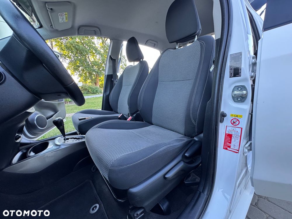 Toyota Yaris - 27