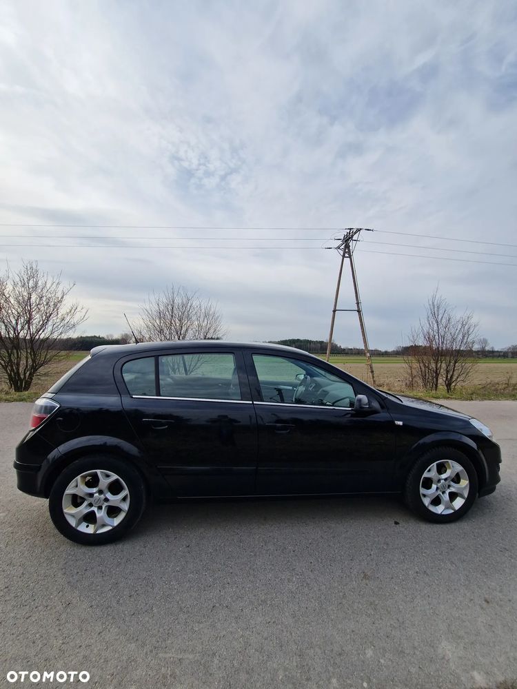 Opel Astra 1.7 CDTI 111 - 10