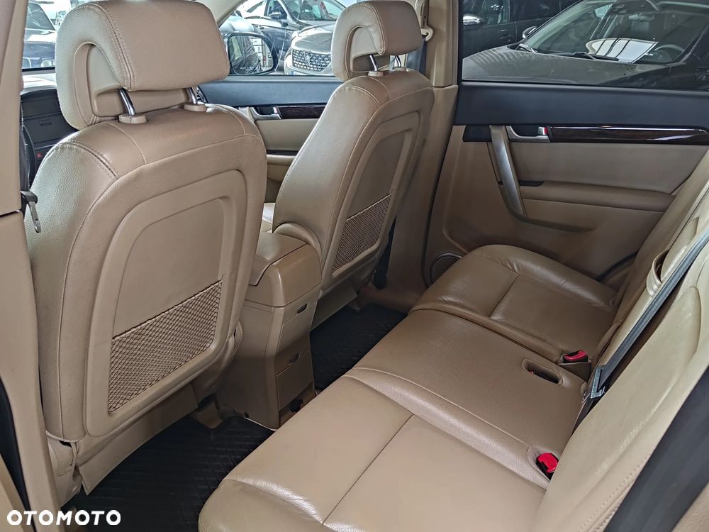 Chevrolet Captiva 2.0 d LT high 5os - 17