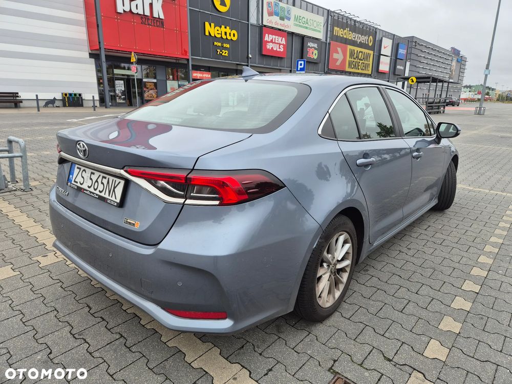 Toyota Corolla - 3