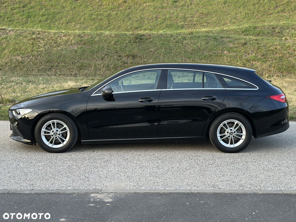 Mercedes-Benz CLA 180 7G-DCT - 5