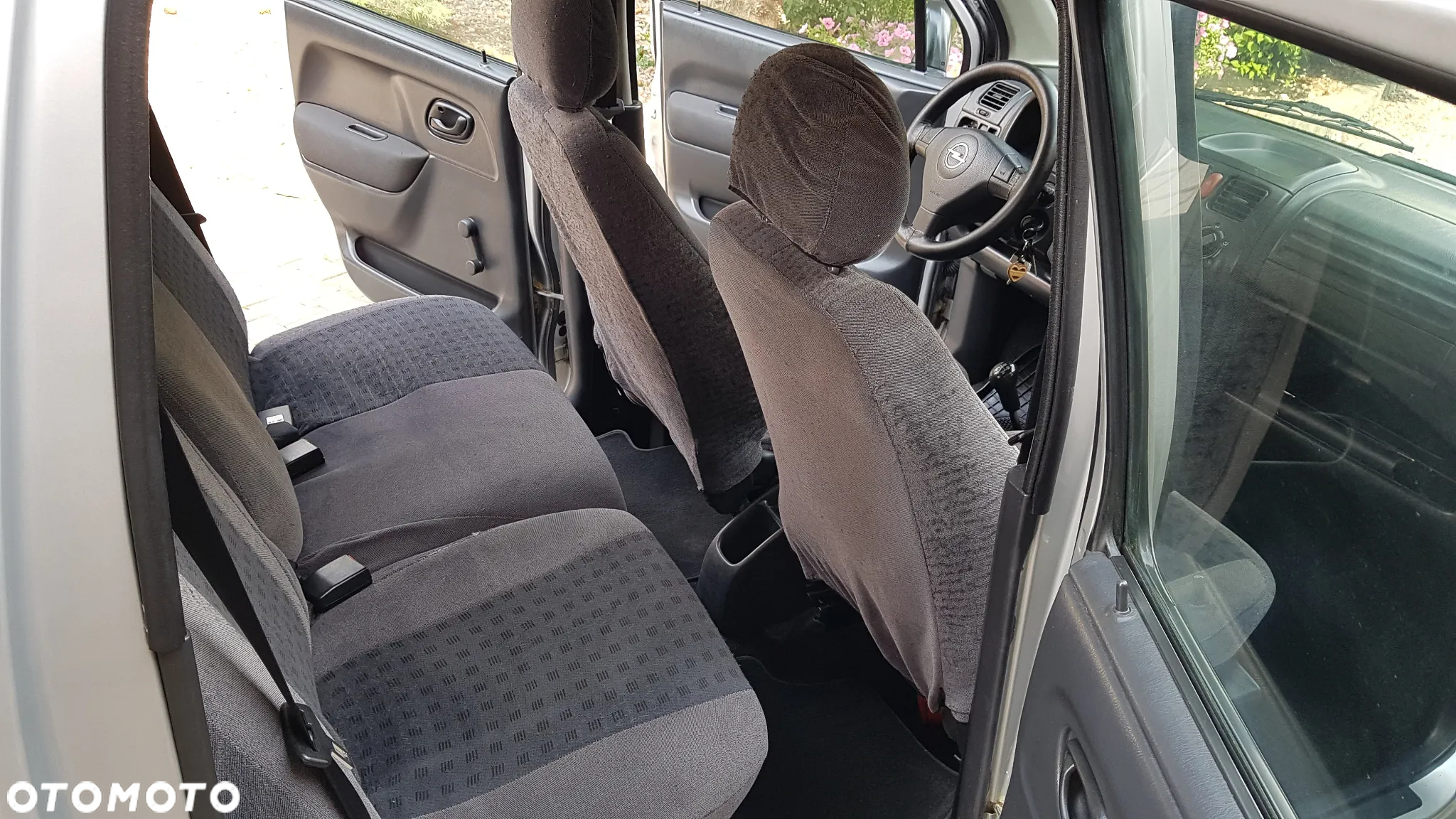 Opel Agila 1.2 Colour Edition - 15