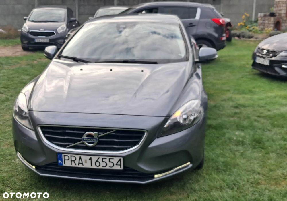 Volvo V40 - 10