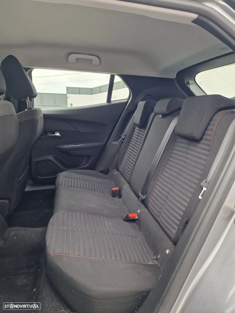 Peugeot 2008 1.2 PureTech Active - 10