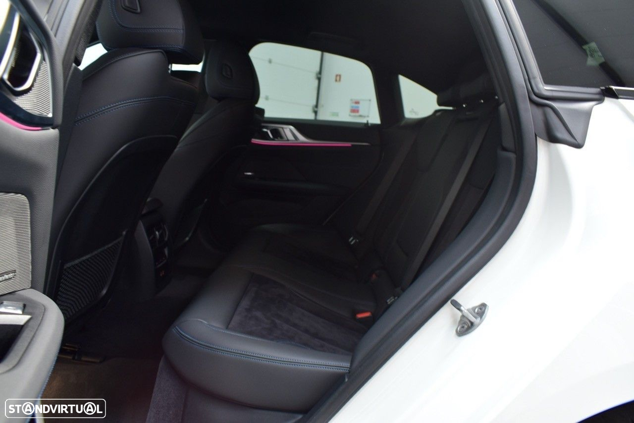 BMW i4 eDrive40 Pack M - 38