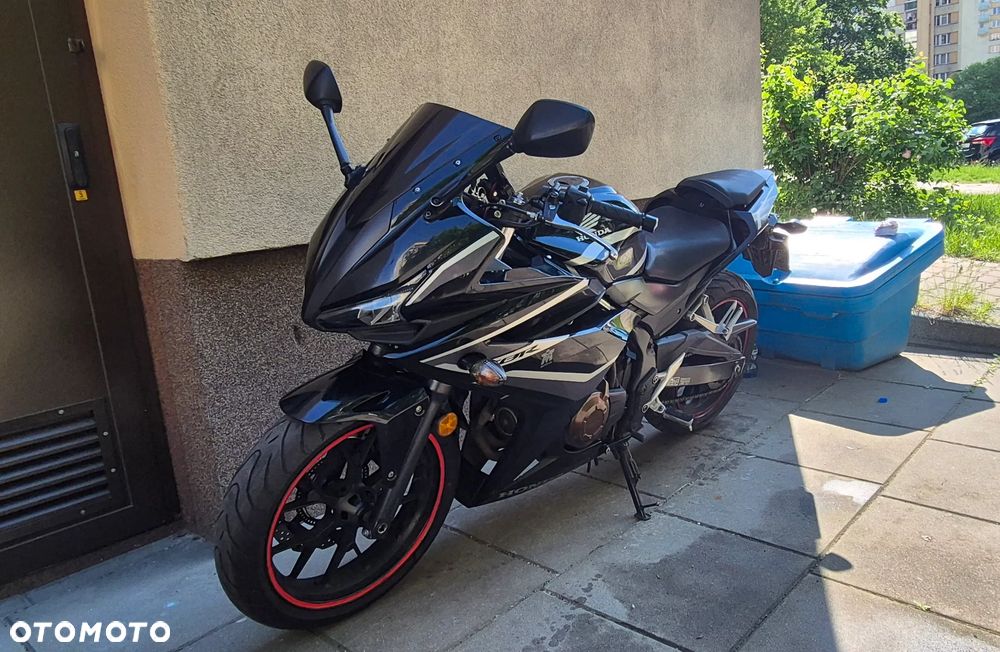 Honda CBR - 7