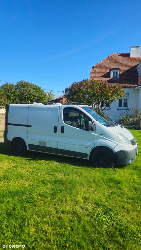 Opel Vivaro - 2