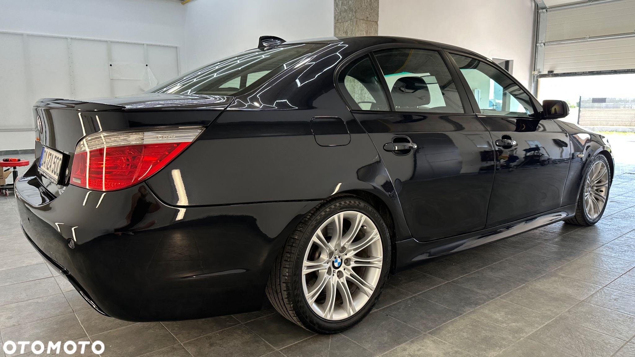 BMW Seria 5 535d - 26