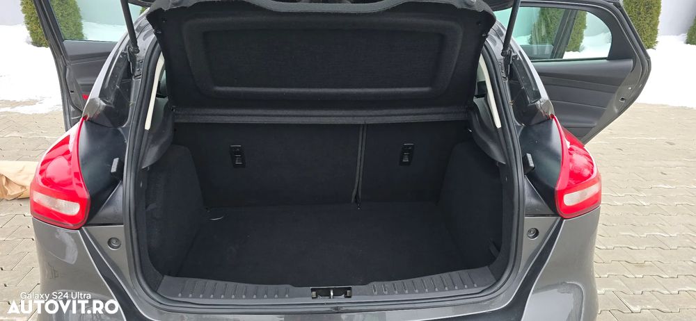 Ford Focus 1.0 EcoBoost Start-Stopp-System TITANIUM STYLE - 13