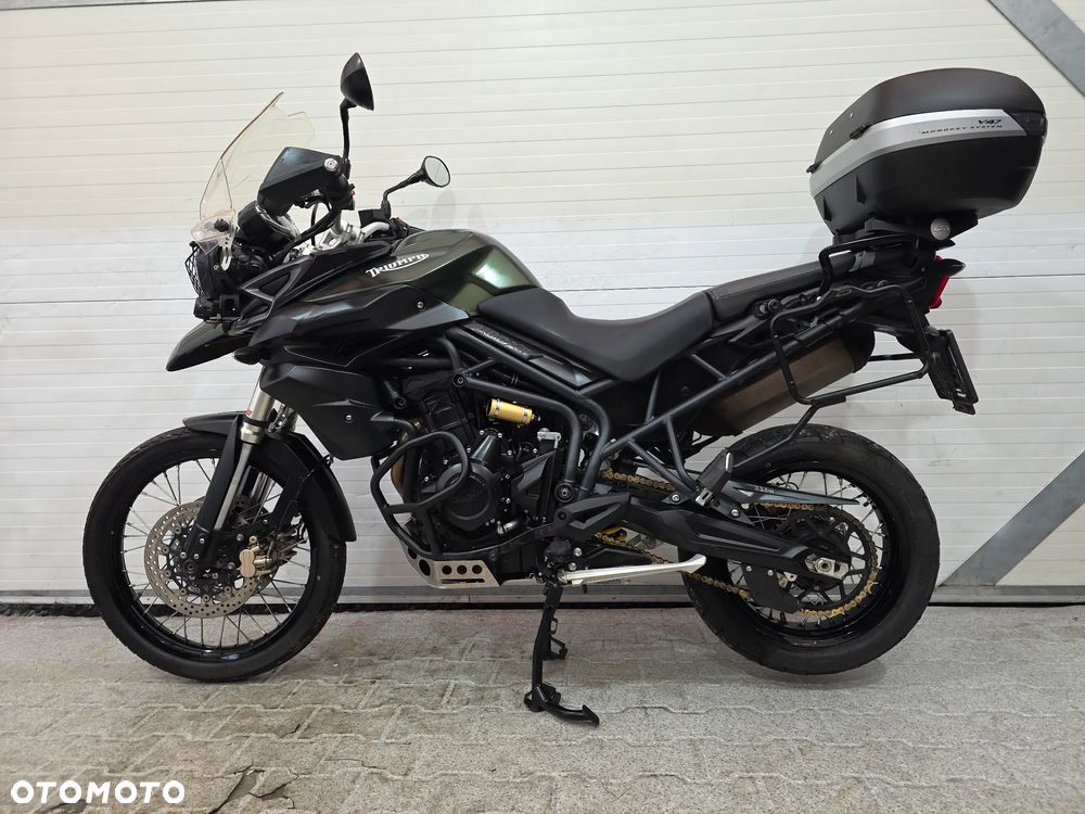 Triumph Tiger - 1