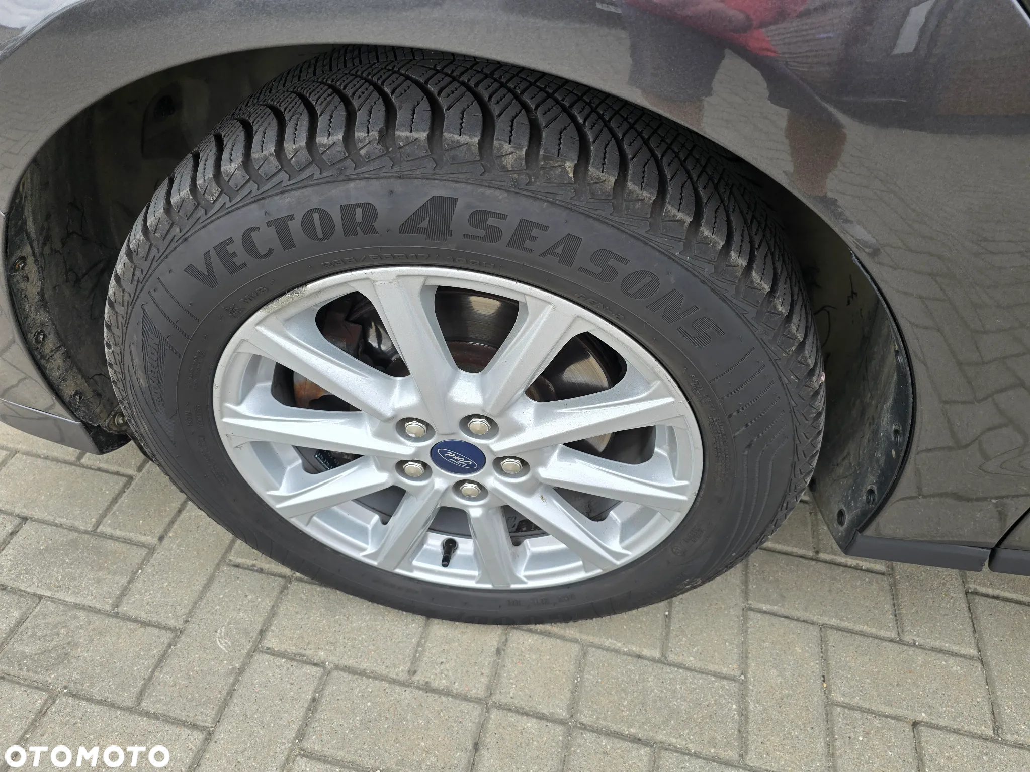 Ford S-Max - 20