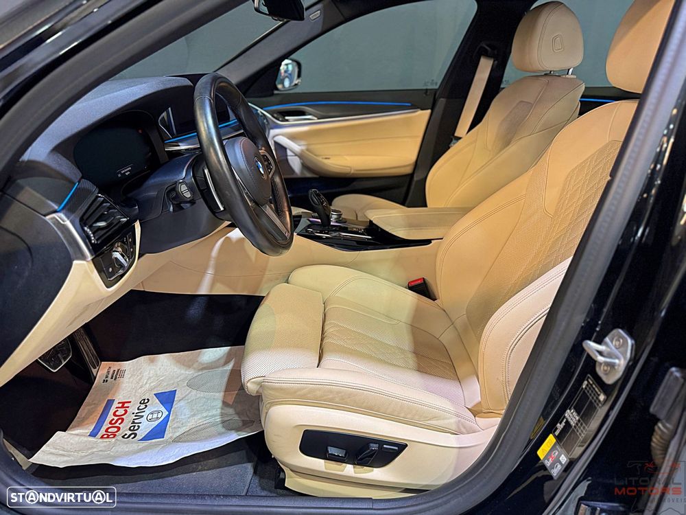 BMW 530 e Pack Desportivo M - 16