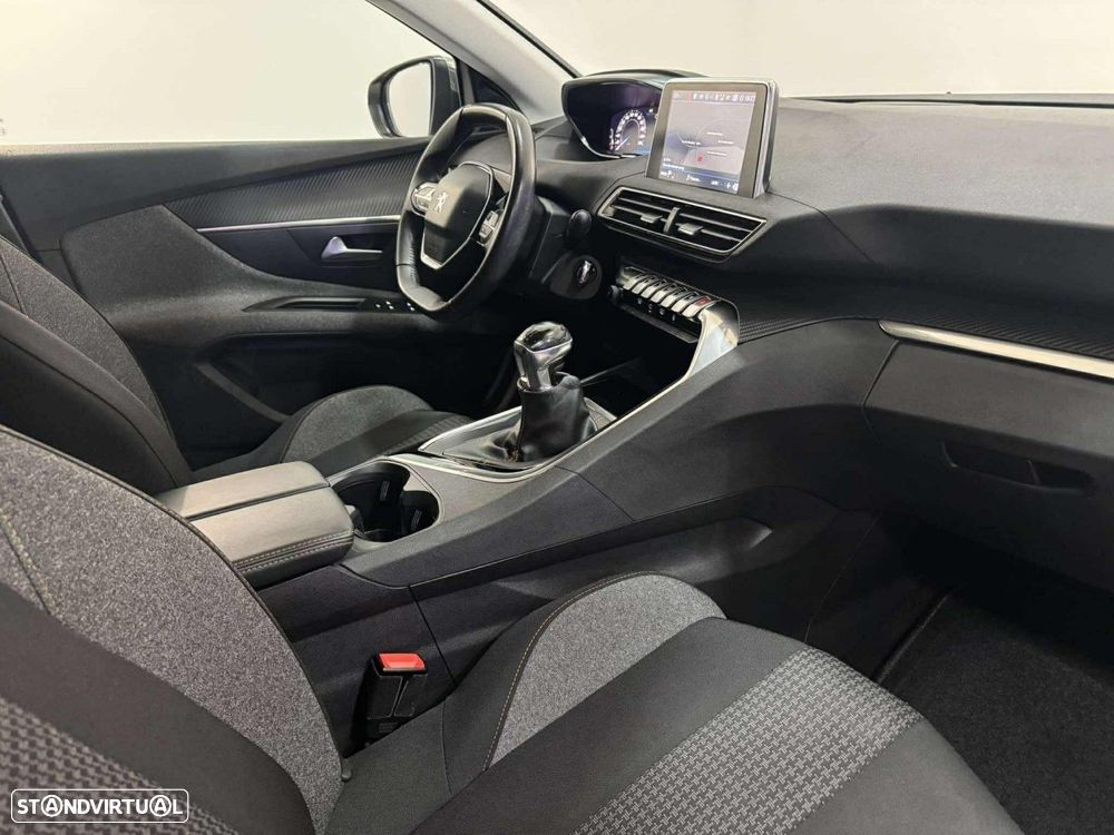 Peugeot 3008 1.5 BlueHDi Style - 14