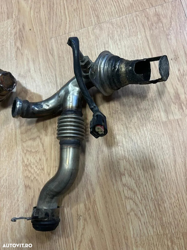 2 conducte conducta galerie admisie BMW N57 teava EGR N57 EGR off EGR on BMW E90 F10 F11 F01 - 3