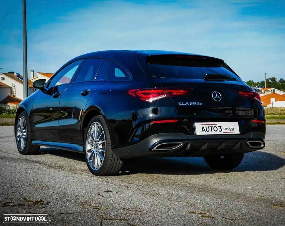 Mercedes-Benz CLA 250 e Shooting Brake AMG Line - 4