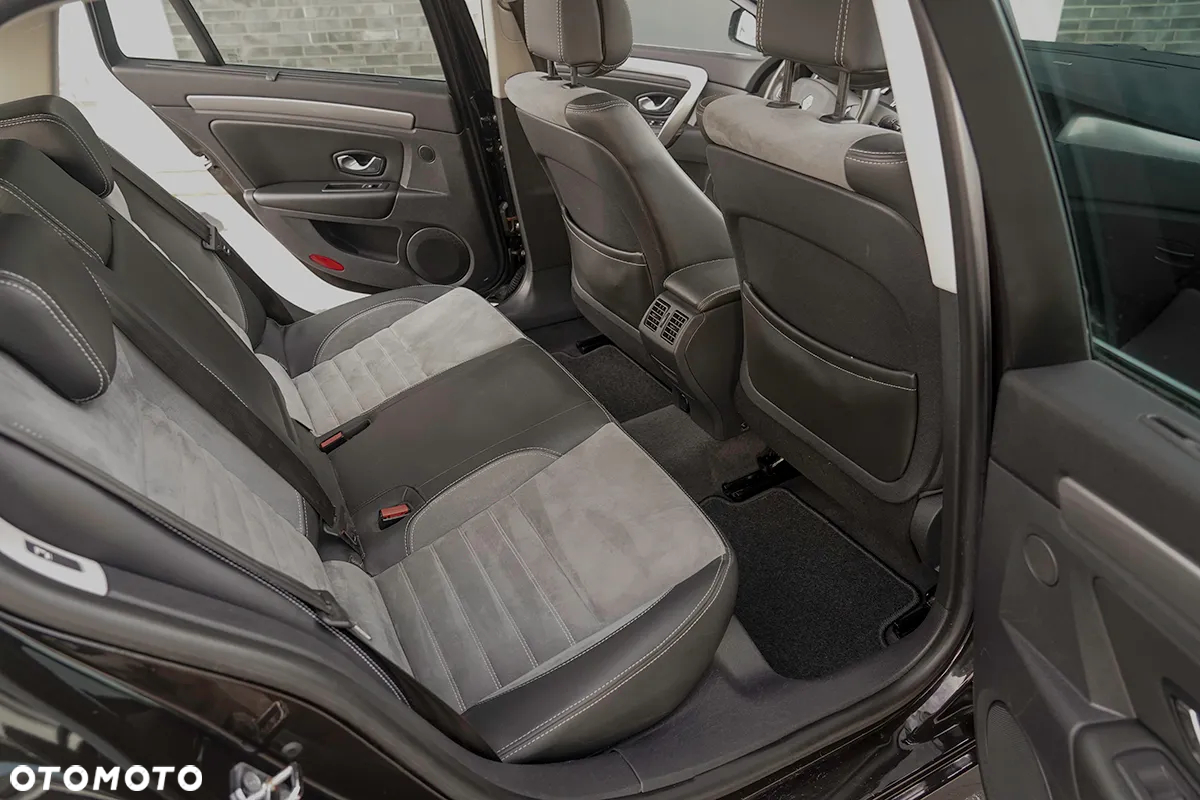 Renault Laguna Grandtour 2.0 dCi FAP Dynamique - 17