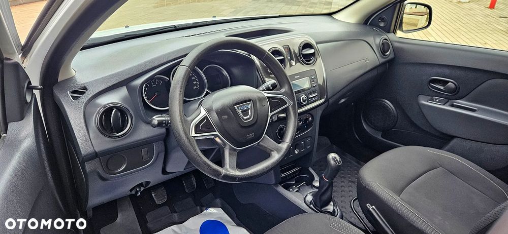 Dacia Sandero - 5