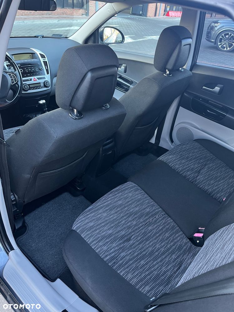 Kia Ceed 1.6 Comfort - 31