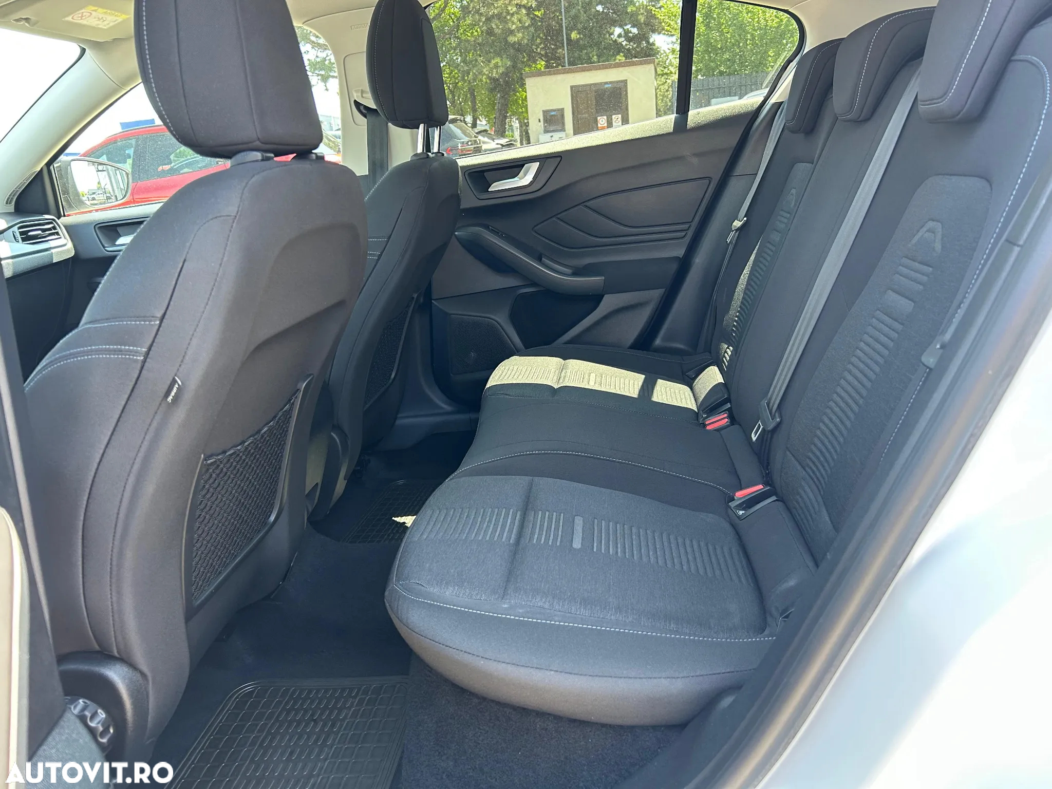 Ford Focus 1.5 Ecoboost Active Business - 8