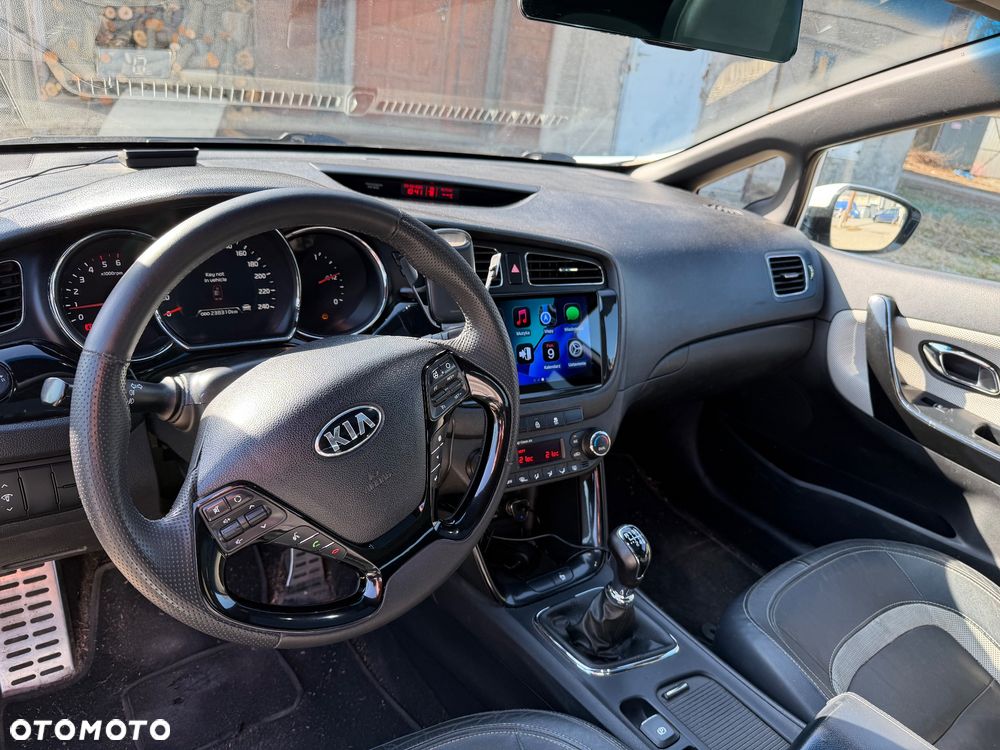 Kia ProCeed - 17