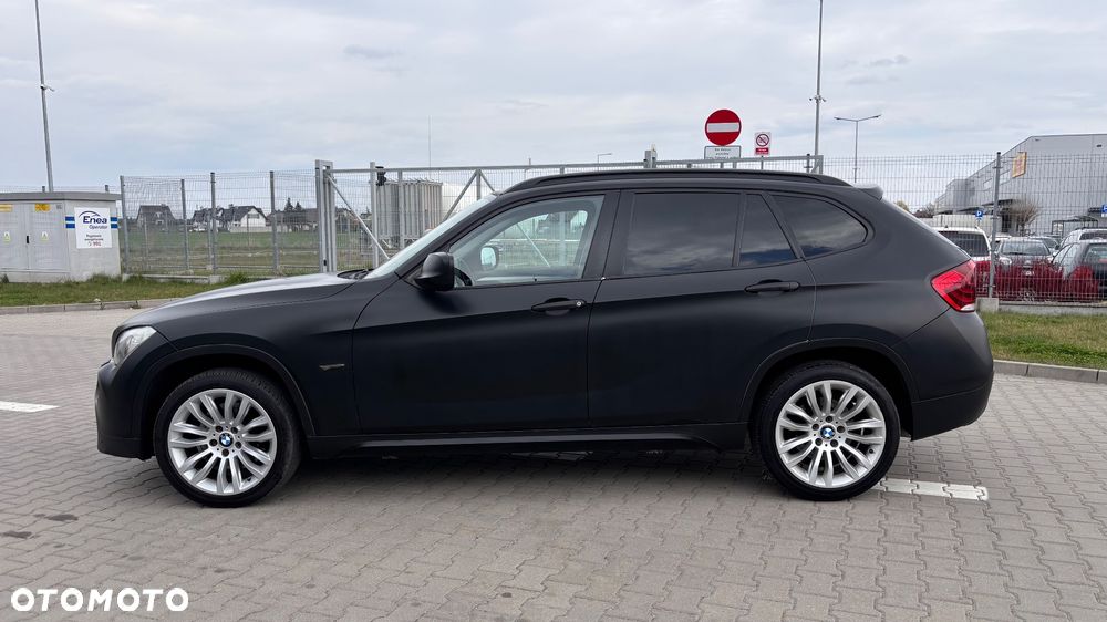 BMW X1 xDrive28i Sport Line - 4