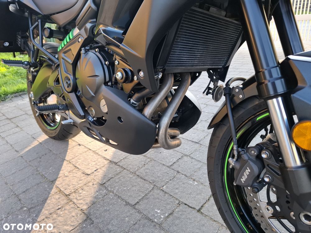 Kawasaki Versys 650 - 19