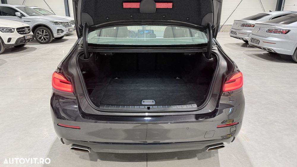 BMW Seria 5 545e xDrive Aut. - 23