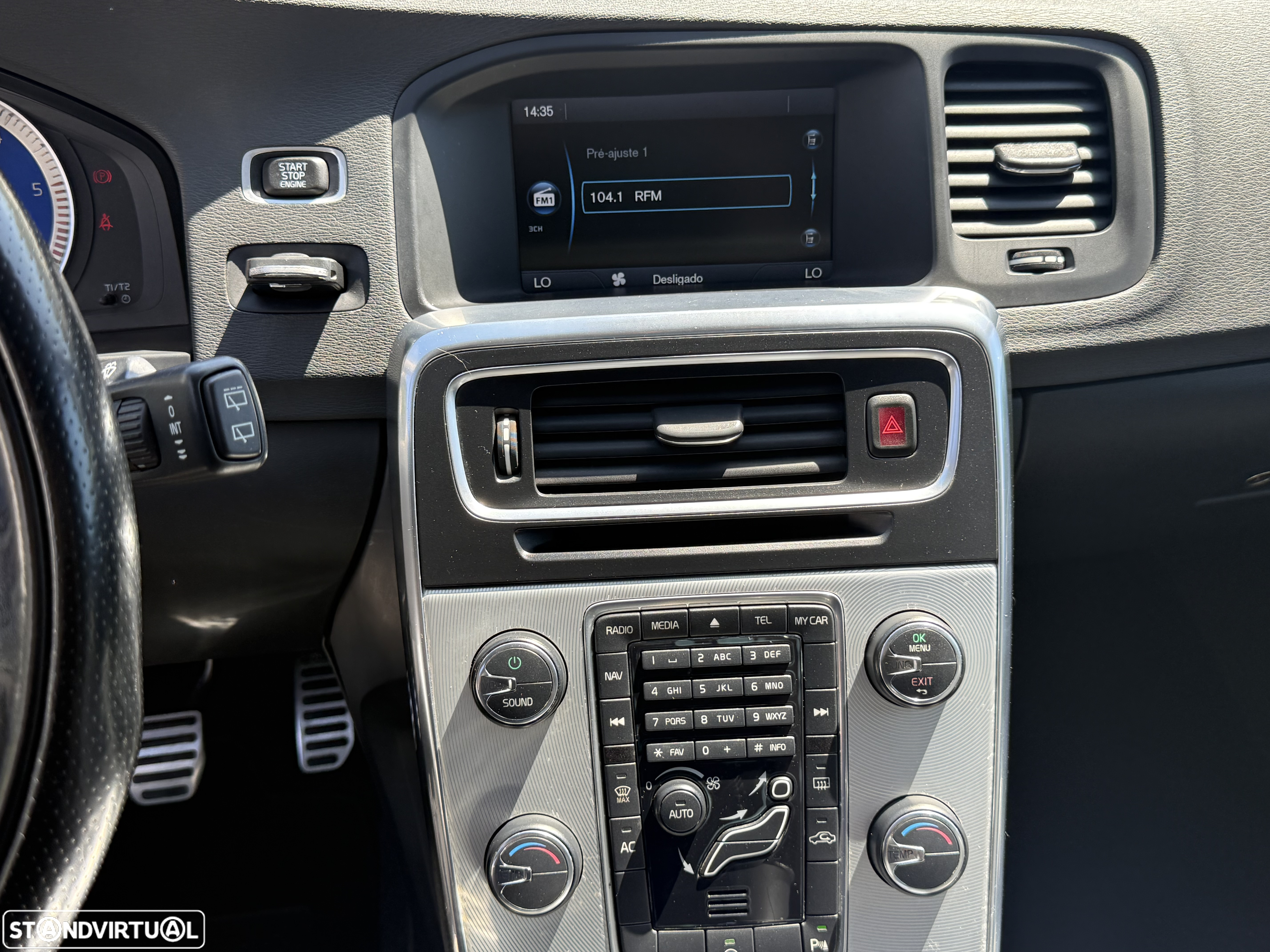 Volvo V60 1.6 D2 R-Design - 13