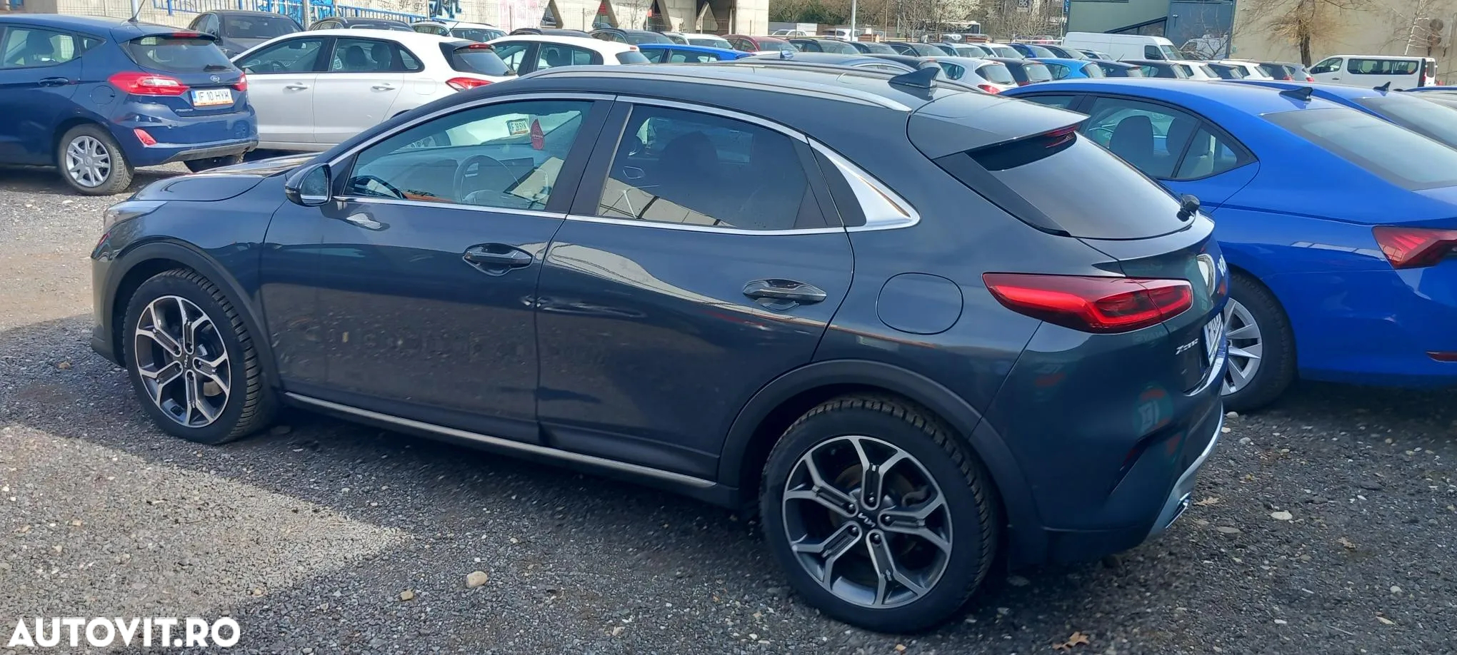 Kia XCeed 1.5 T-GDI 7DCT Style+ - 4