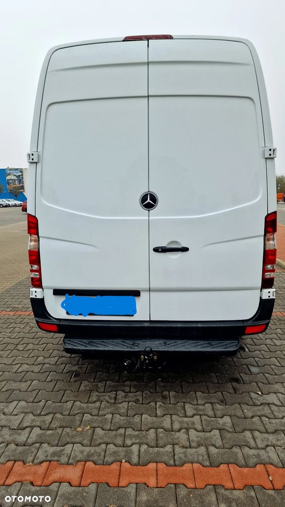 Mercedes-Benz Sprinter - 6