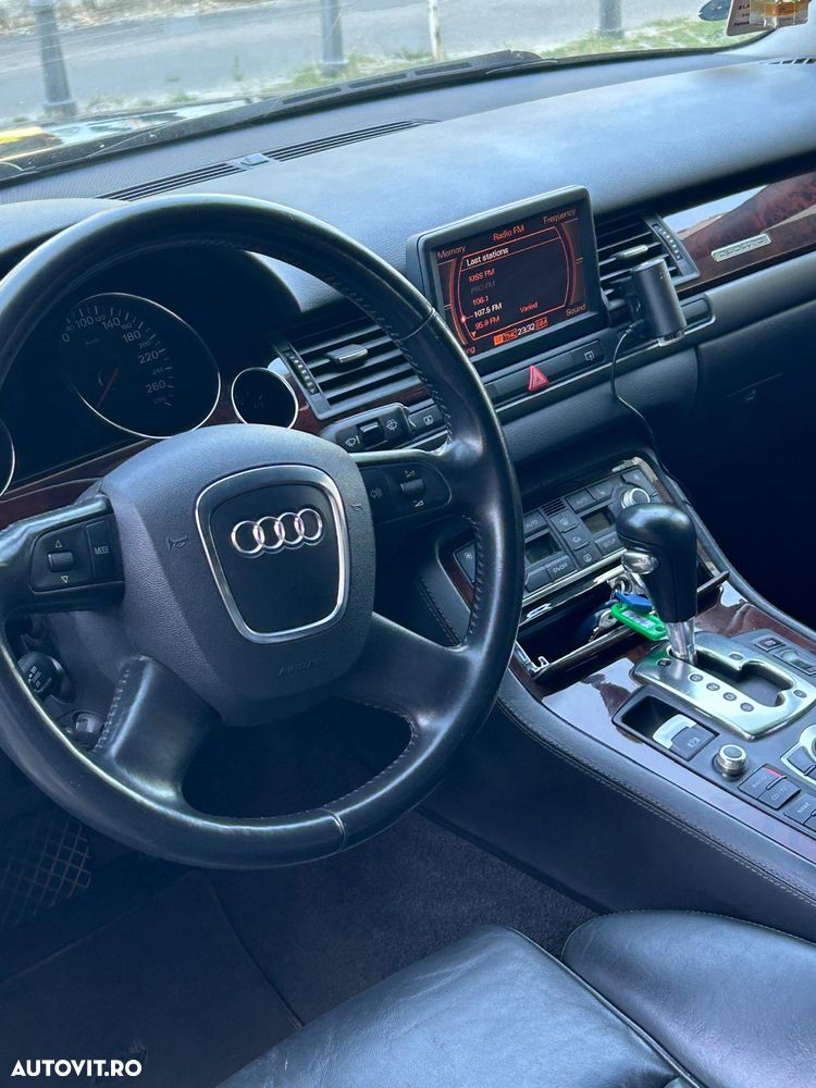 Audi A8 - 19