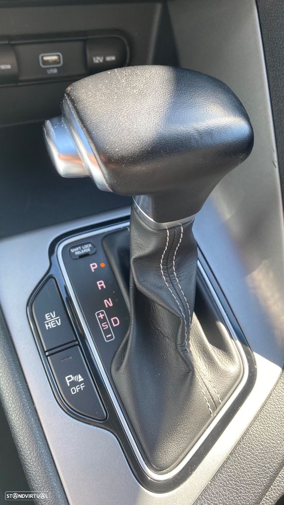 Kia Niro 1.6 GDi PHEV Urban - 46