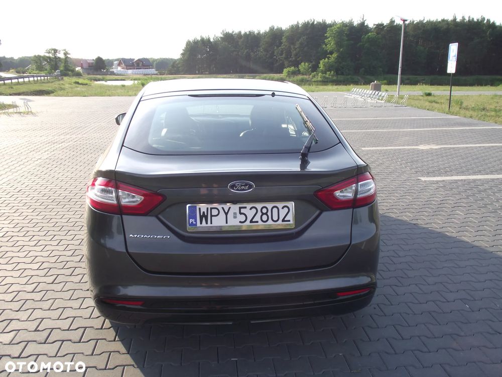 Ford Mondeo 2.0 TDCi Titanium PowerShift - 6