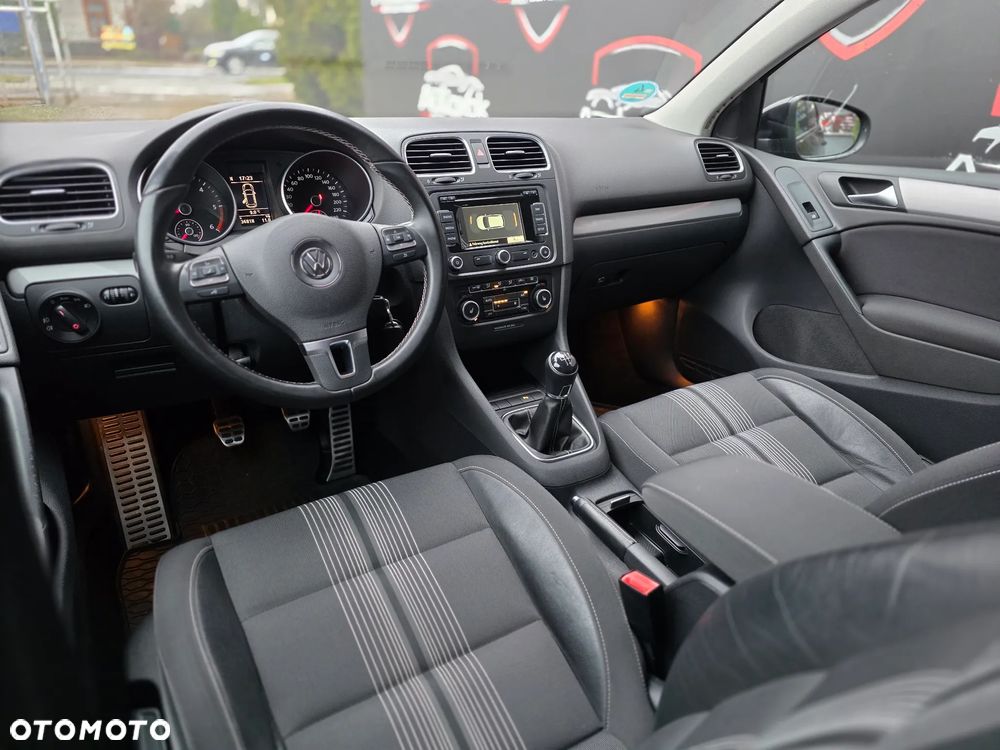 Volkswagen Golf 1.6 TDI DPF MATCH - 15