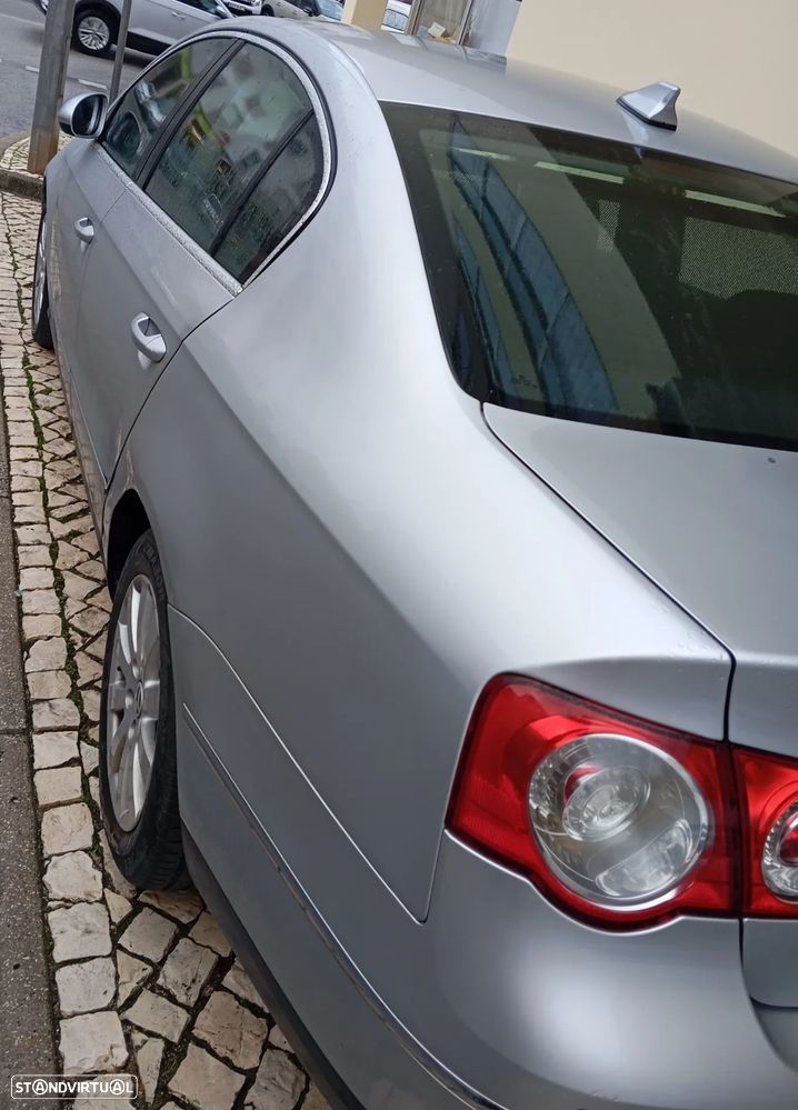 VW Passat 2.0 TDI 4M Confortline - 3