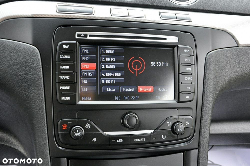 Ford S-Max 2.0 TDCi DPF Titanium X - 33