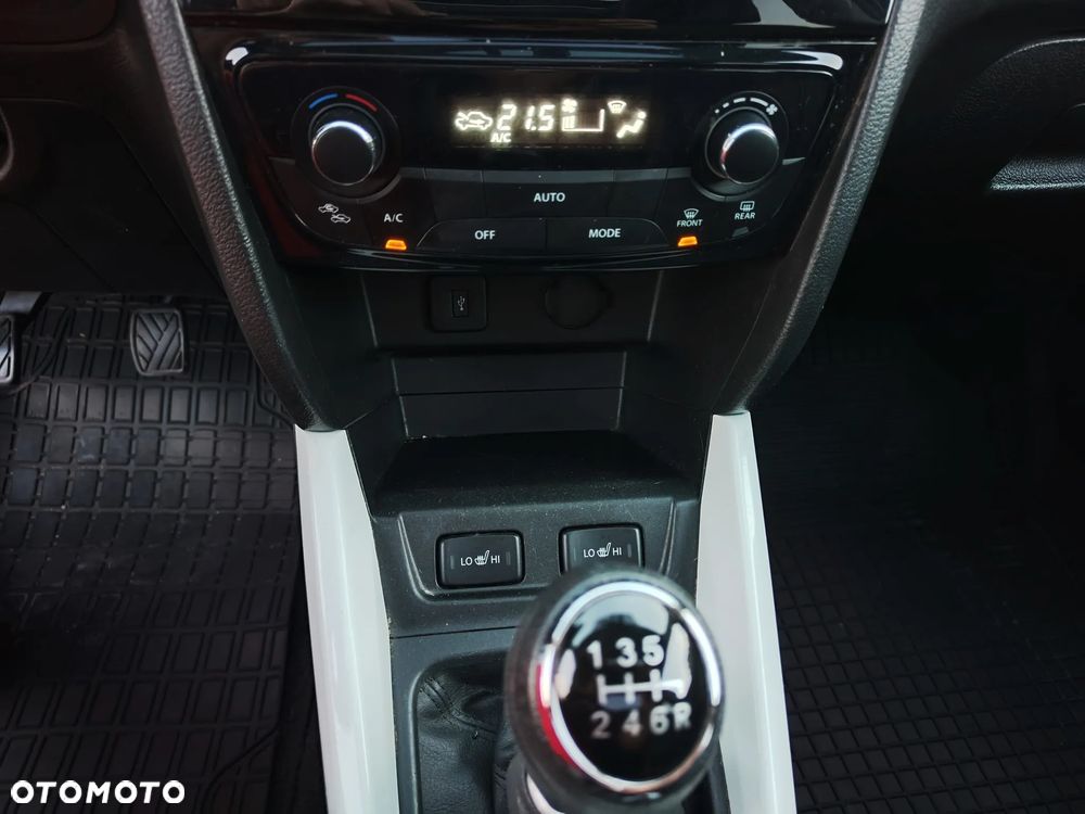 Suzuki Vitara 1.6 DDiS (4x4) Allgrip Comfort+ - 24