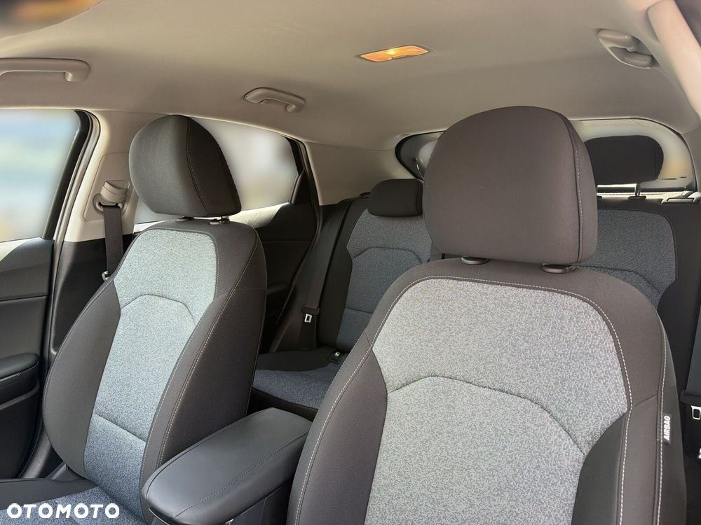 Kia XCeed - 12