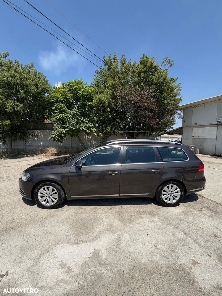 Volkswagen Passat 1.6 TDI BlueMotion Technology DSG Comfortline - 4