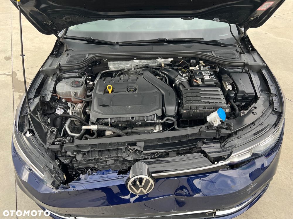Volkswagen Golf 1.5 eTSI OPF DSG Style - 29
