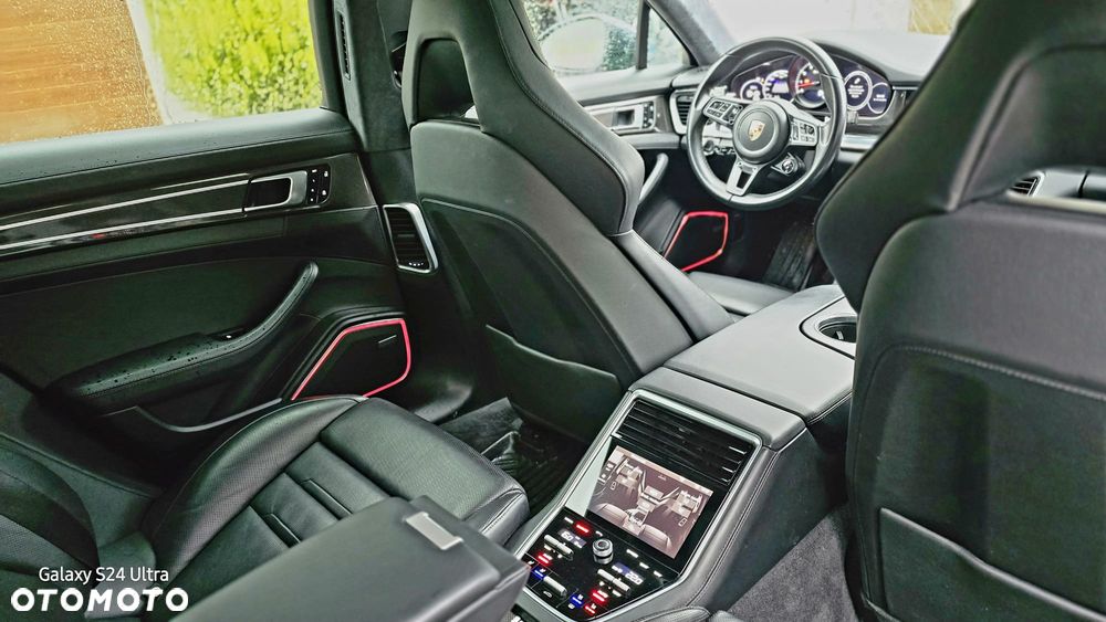Porsche Panamera - 6