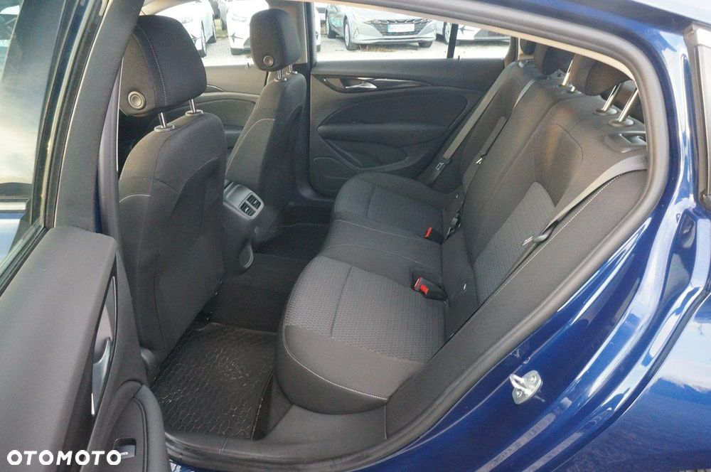 Opel Insignia 2.0 CDTI Elegance S&S - 24