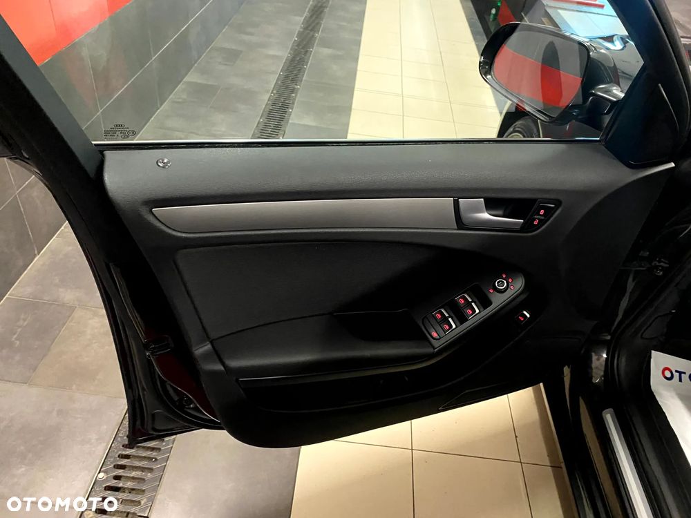 Audi A4 Limousine 1.8 TFSI Attraction - 17