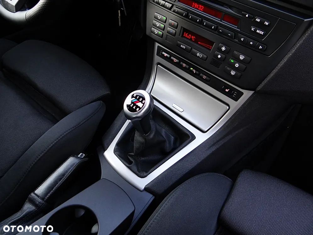 BMW X3 2.0d - 31