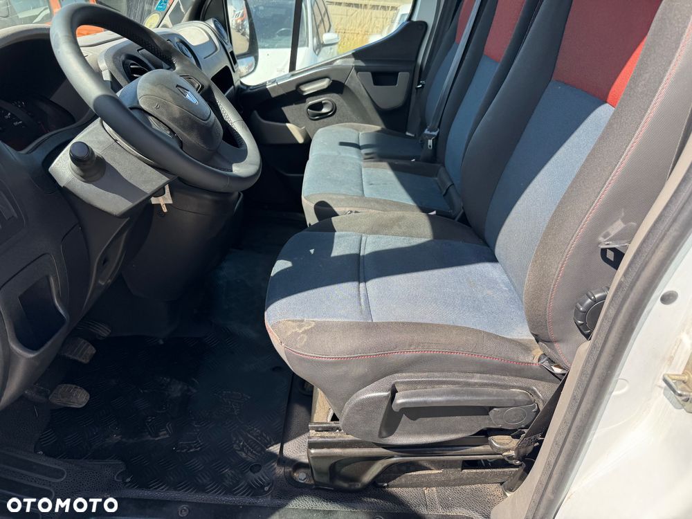 Renault Master 2016 KLIMA Serwis ASO Navi R-Link L1H1 Nowe Opony Michelin z Wojska FR - 15